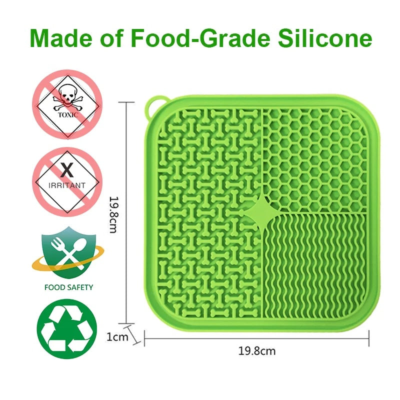 Slow feeder lick mat for dogs - easy to clean silicone