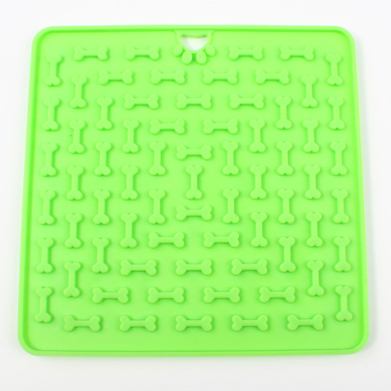 Silicone lick mat for dogs - product detail view